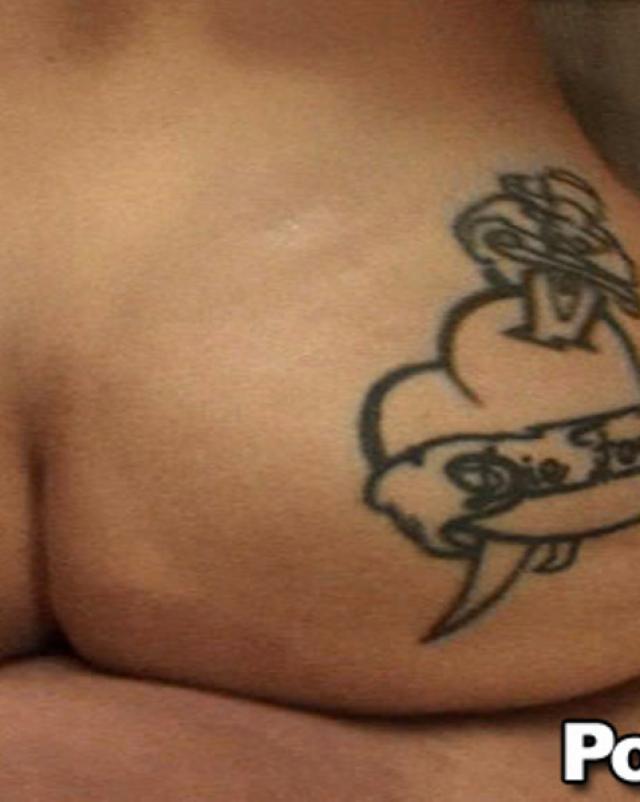 Домашние секс фото телки во время БДСМ