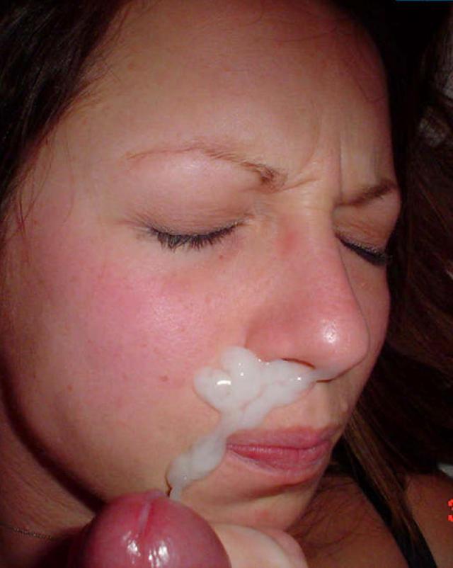 Домашняя подборка окончаний спермой на лицо девушек